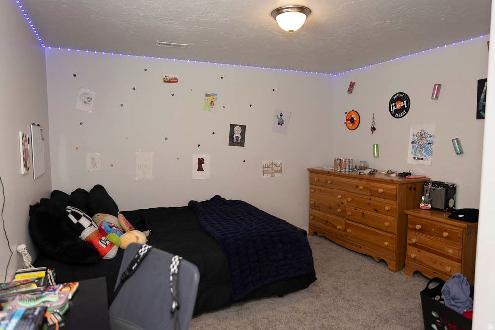 5655 S 4525 W Hooper, UT 84315