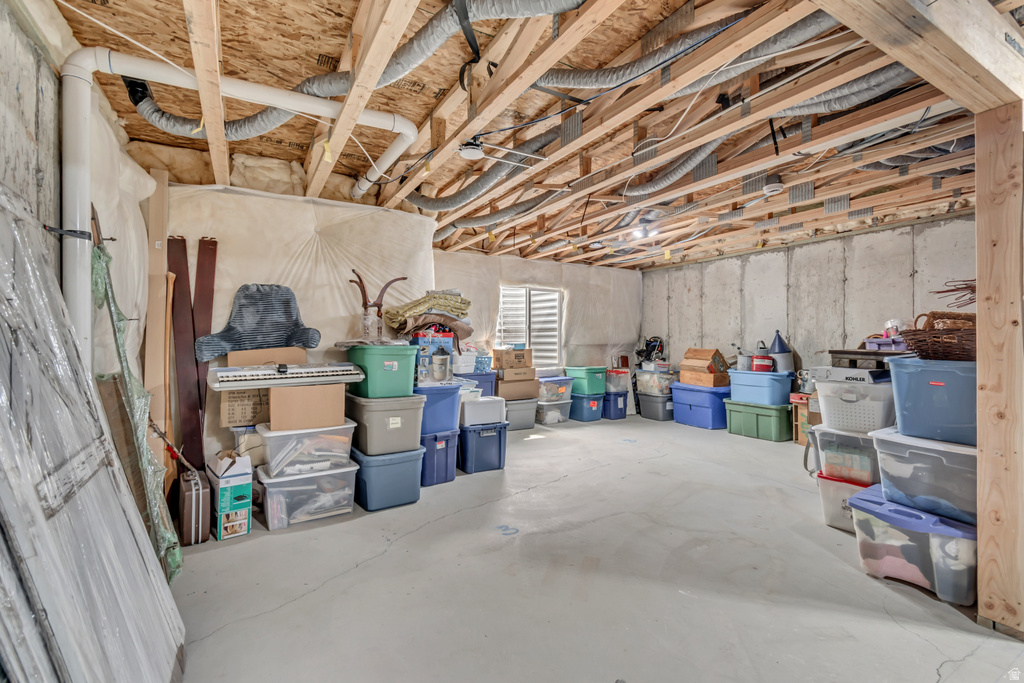 10036 N LIMESTONE WAY Highland, UT 84003