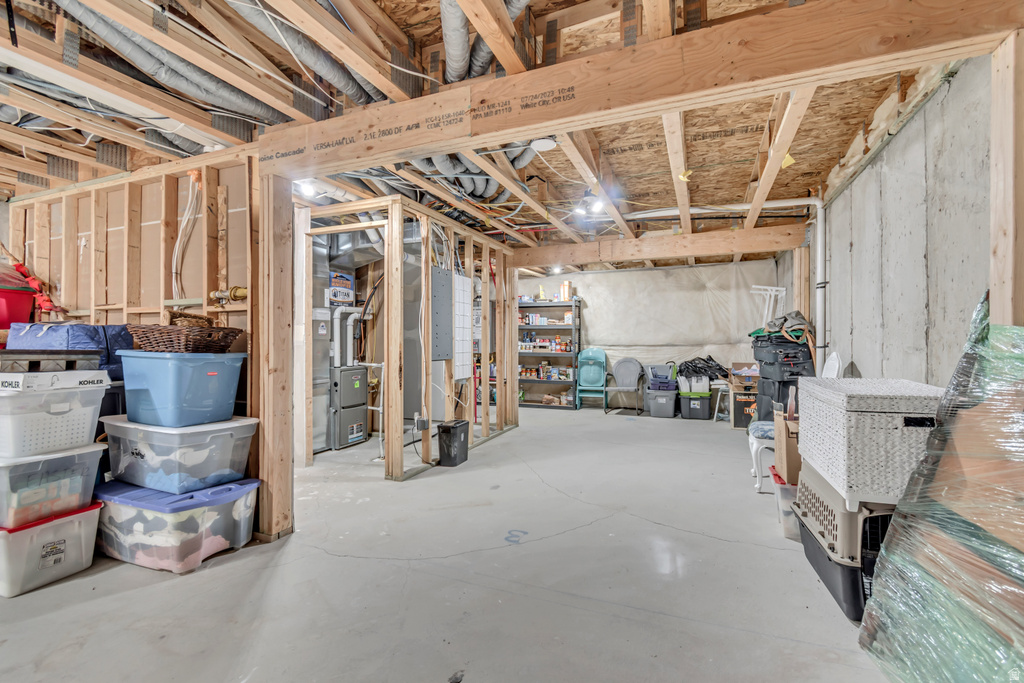 10036 N LIMESTONE WAY Highland, UT 84003