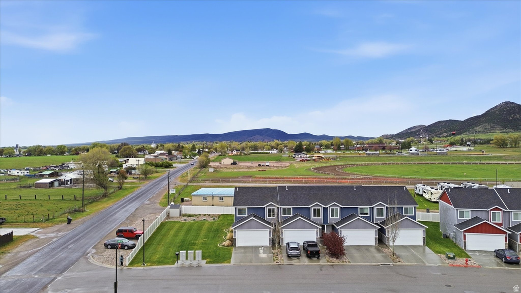 10 CEDAR LN Malad City, ID 83252