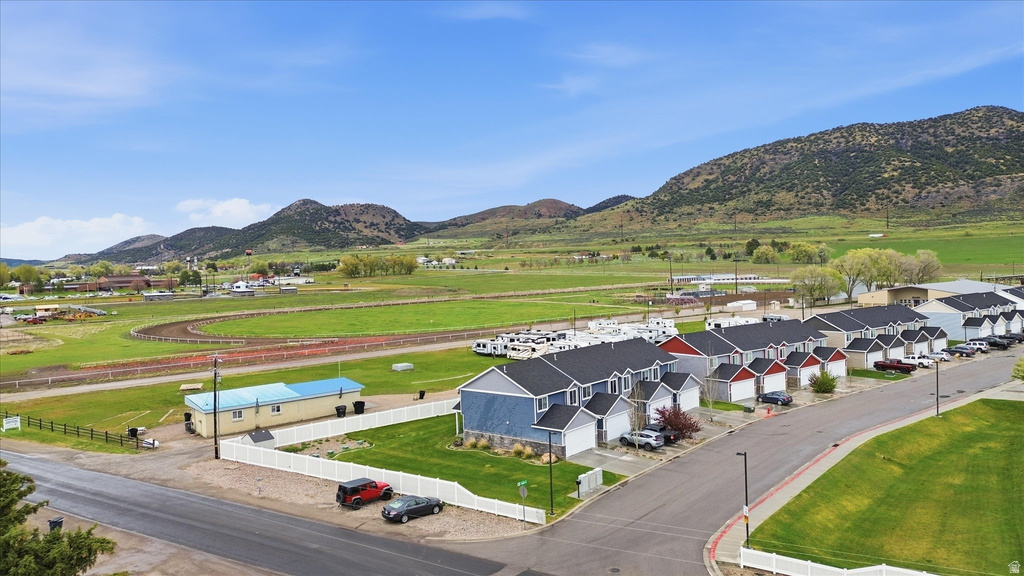 10 CEDAR LN Malad City, ID 83252