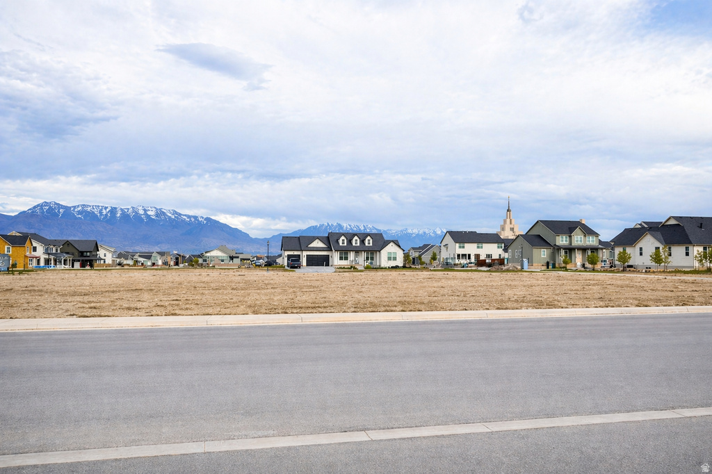 863 S MATHILDA DR #243 Saratoga Springs, UT 84045