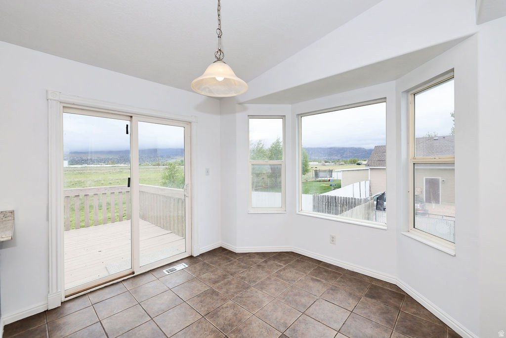 1012 W 1650 N Harrisville, UT 84404