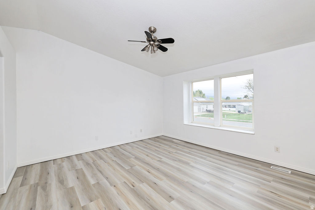 1012 W 1650 N Harrisville, UT 84404