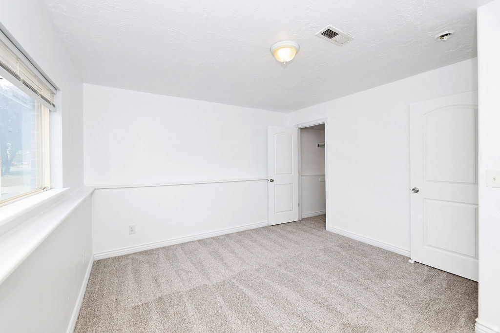 1012 W 1650 N Harrisville, UT 84404