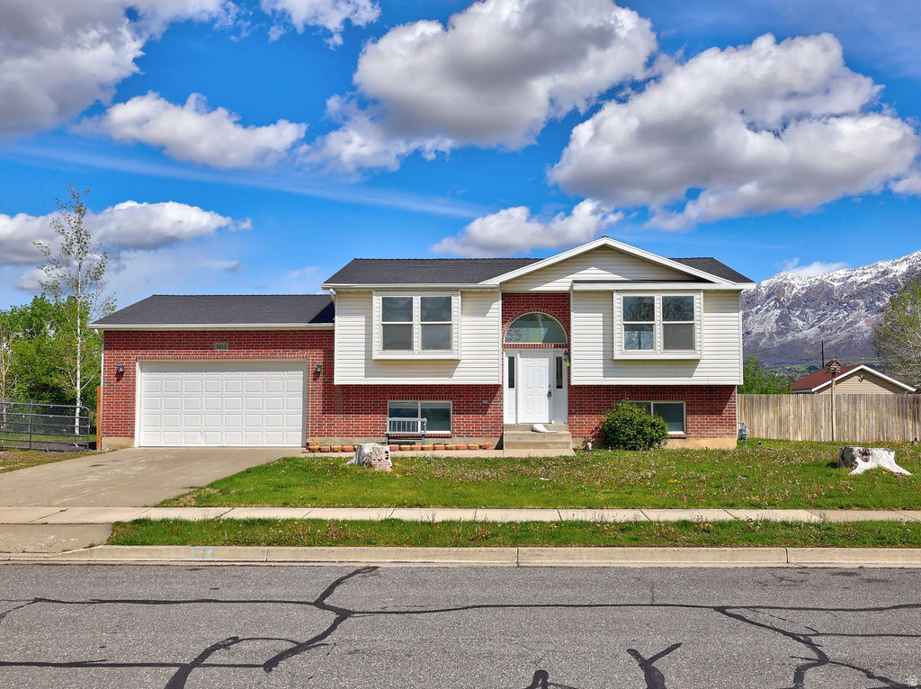 1012 W 1650 N Harrisville, UT 84404