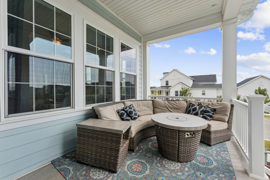 6241 W ARRANMORE DR South Jordan, UT 84009