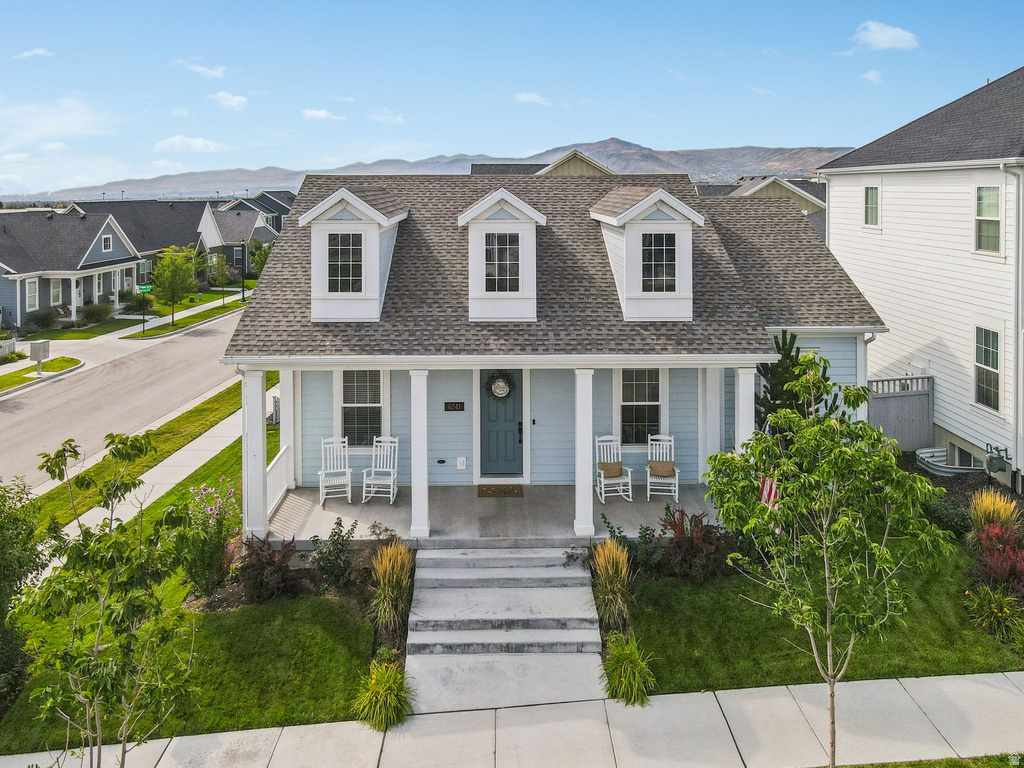 6241 W ARRANMORE DR South Jordan, UT 84009