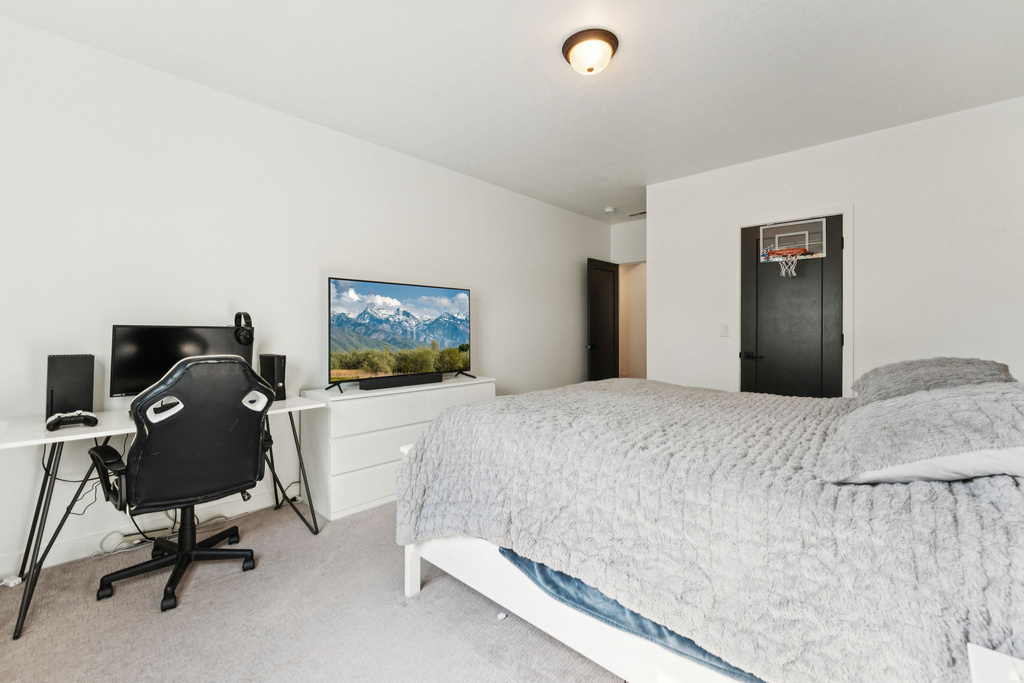 6241 W ARRANMORE DR South Jordan, UT 84009