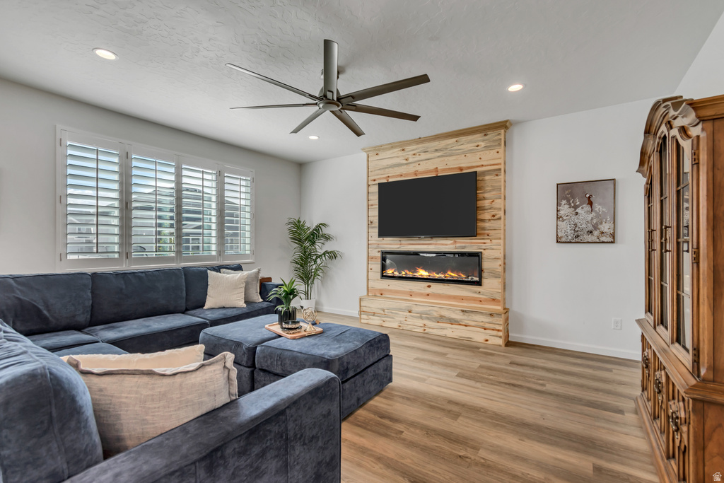 1046 E BLAZING SUN DR #324 Eagle Mountain, UT 84005