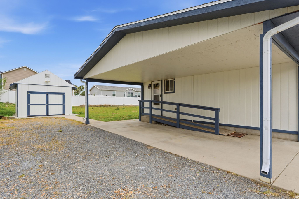 979 W 880 S Tooele, UT 84074