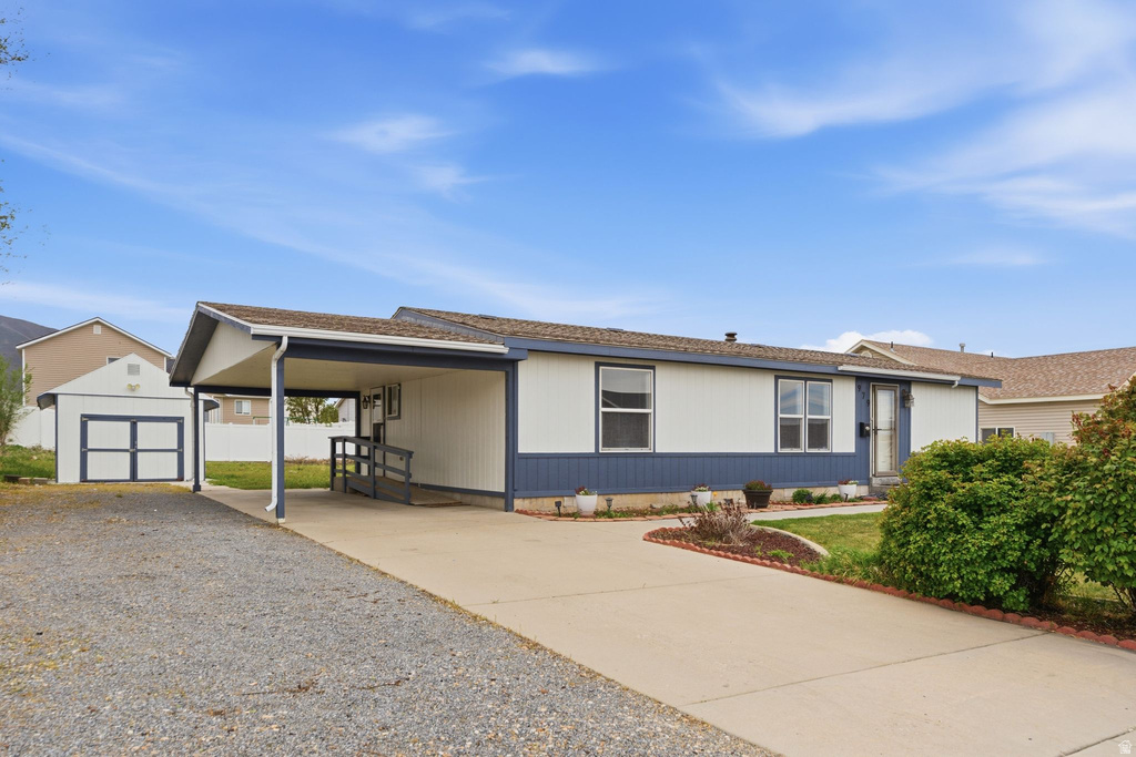 979 W 880 S Tooele, UT 84074