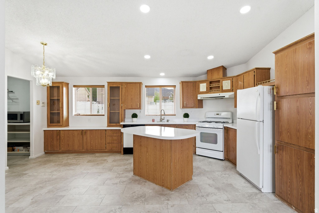 979 W 880 S Tooele, UT 84074