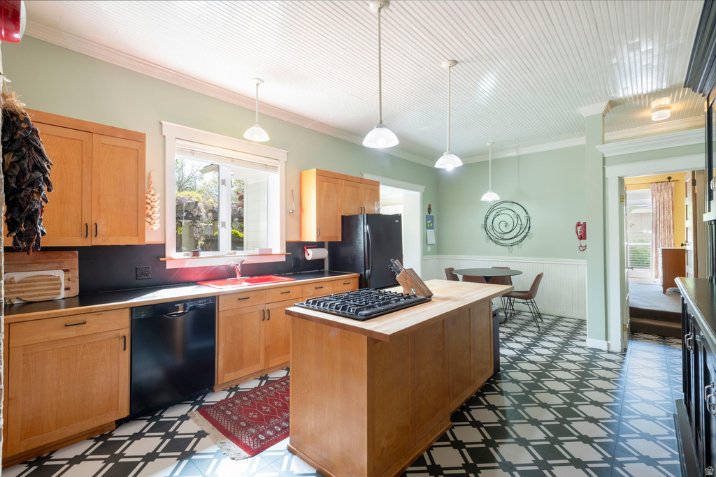 1122 E WESTMINSTER AVE Salt Lake City, UT 84105