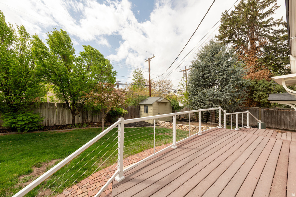 1122 E WESTMINSTER AVE Salt Lake City, UT 84105