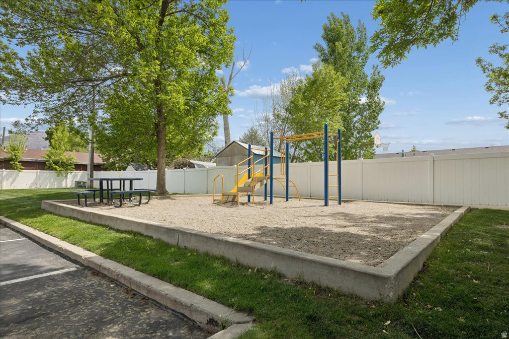 55 N PEREGRINE LN #4 Bountiful, UT 84010