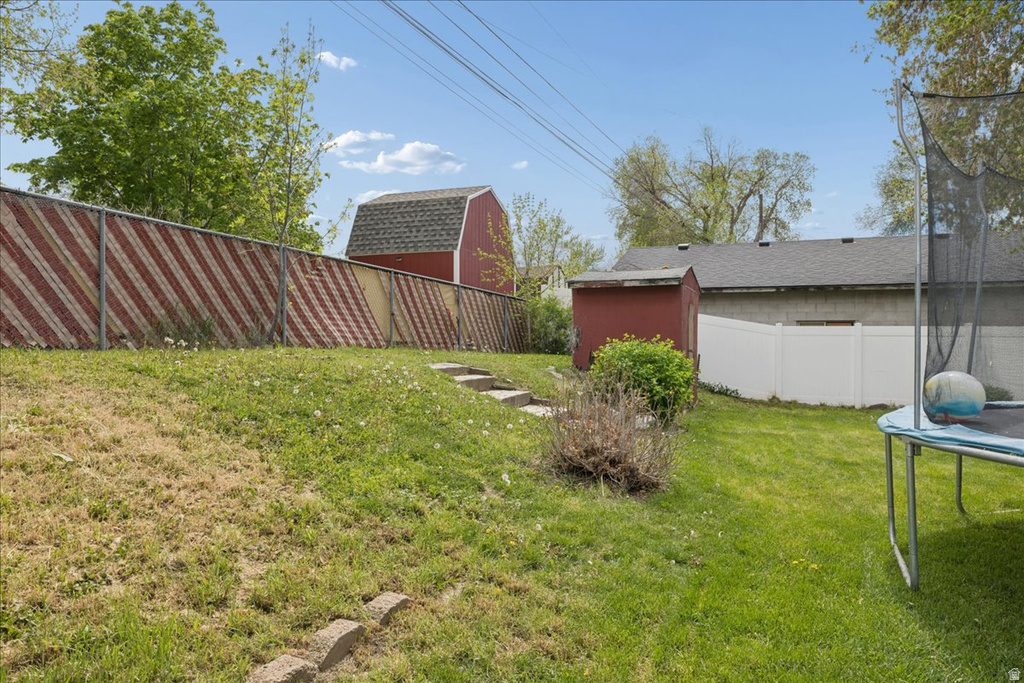 962 N LA VERDE Layton, UT 84041