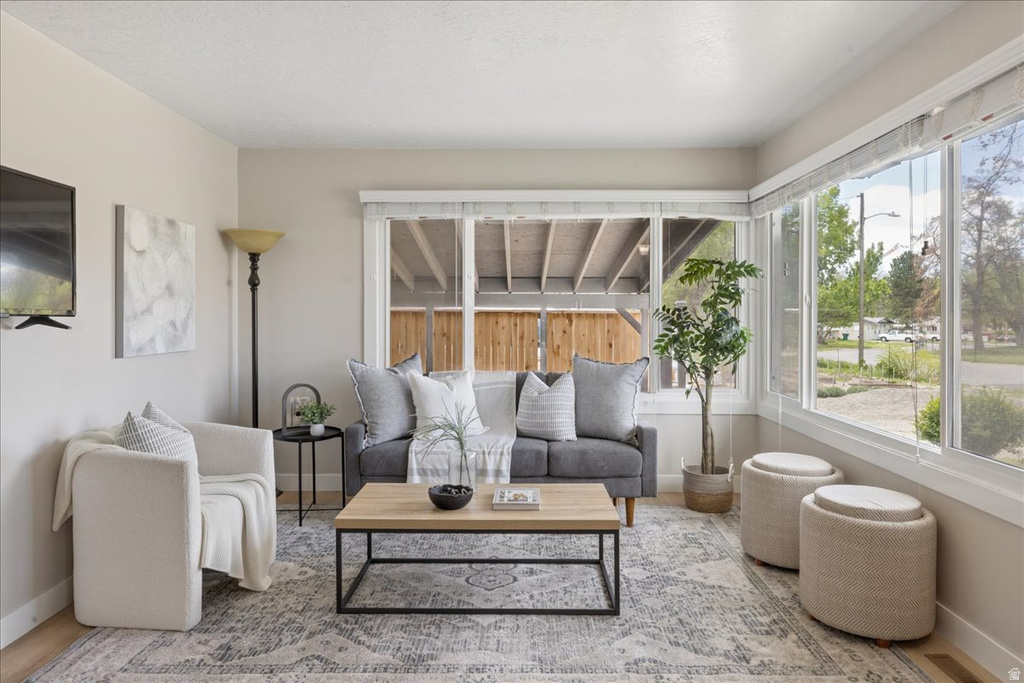 962 N LA VERDE Layton, UT 84041