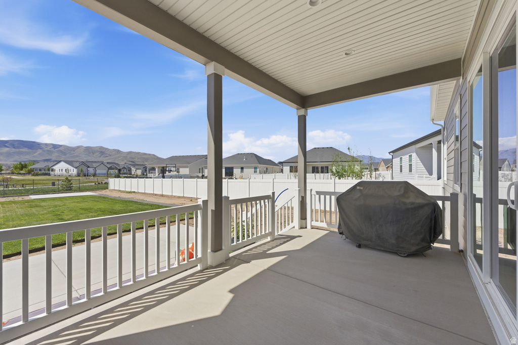 329 E EMPIRE SPRINGS DR Saratoga Springs, UT 84045