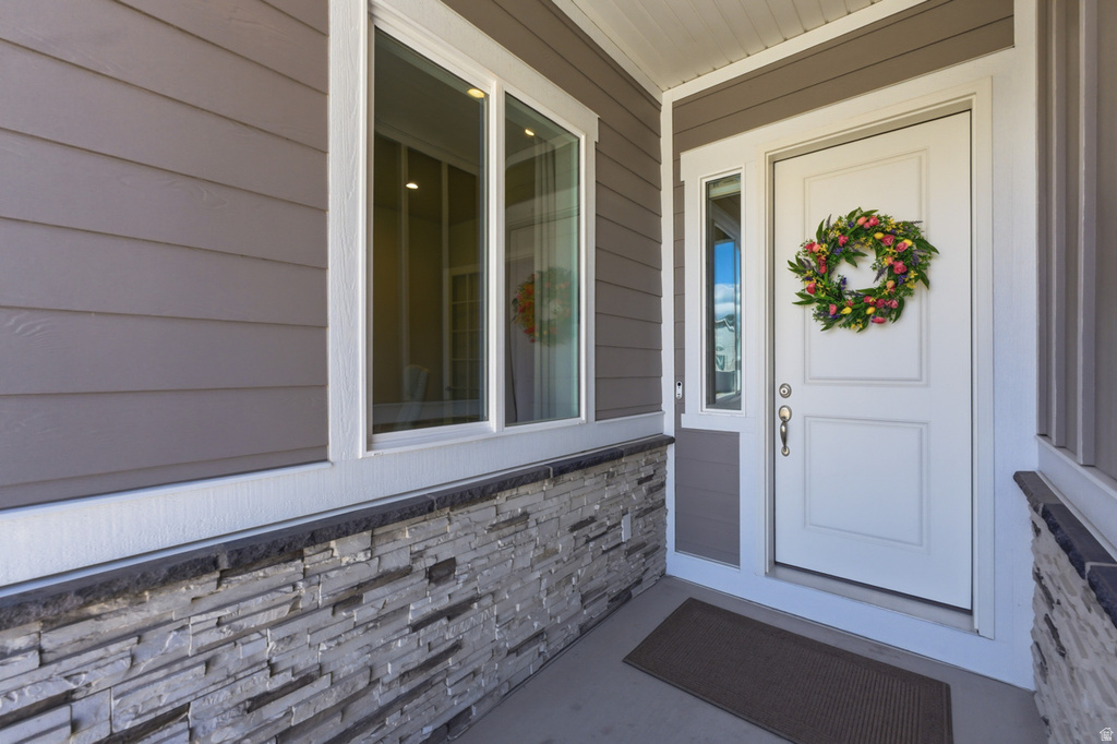 329 E EMPIRE SPRINGS DR Saratoga Springs, UT 84045