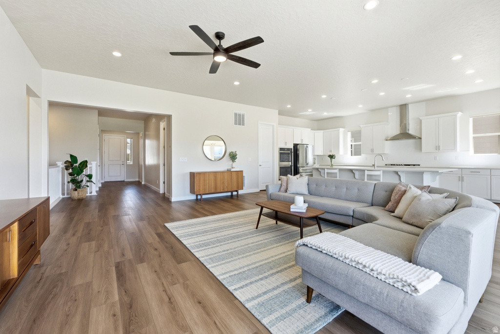 329 E EMPIRE SPRINGS DR Saratoga Springs, UT 84045