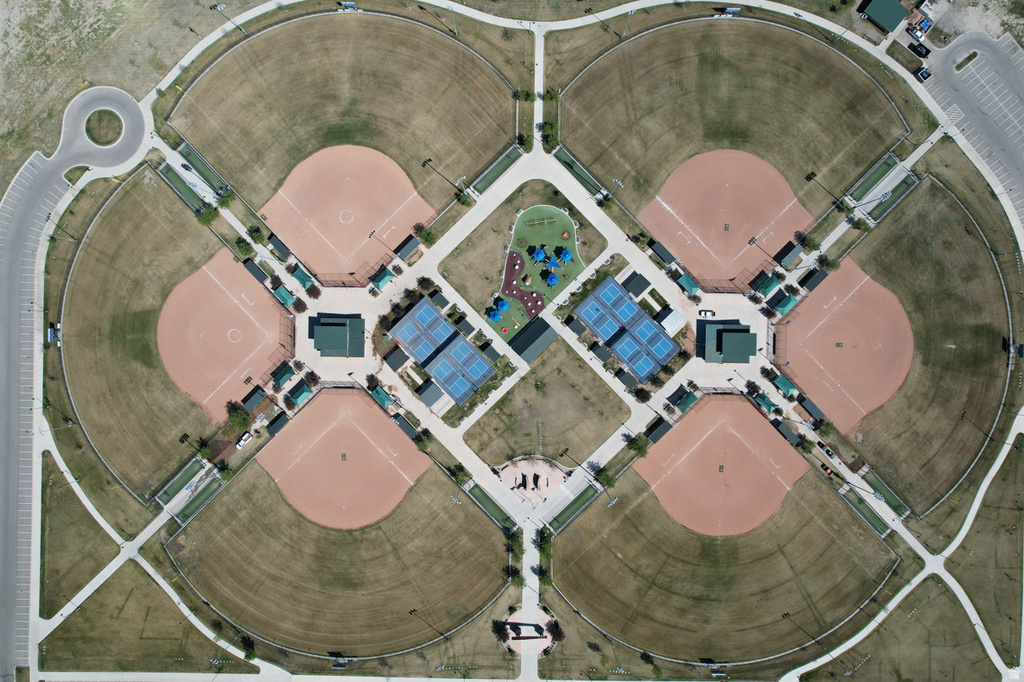 329 E EMPIRE SPRINGS DR Saratoga Springs, UT 84045