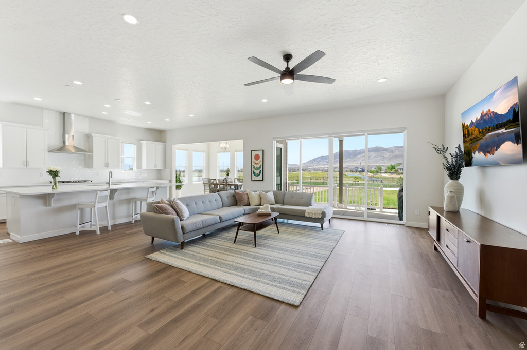 329 E EMPIRE SPRINGS DR Saratoga Springs, UT 84045