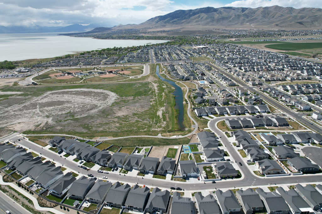 329 E EMPIRE SPRINGS DR Saratoga Springs, UT 84045