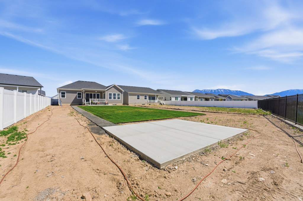 329 E EMPIRE SPRINGS DR Saratoga Springs, UT 84045