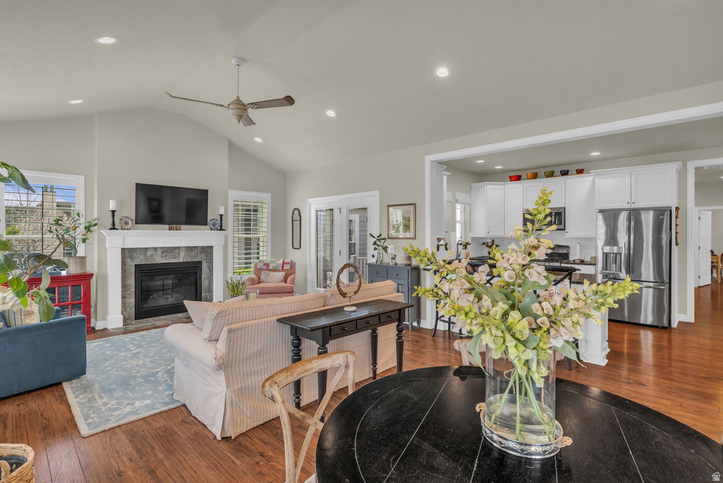 4974 W RADICCHIO DR South Jordan, UT 84095