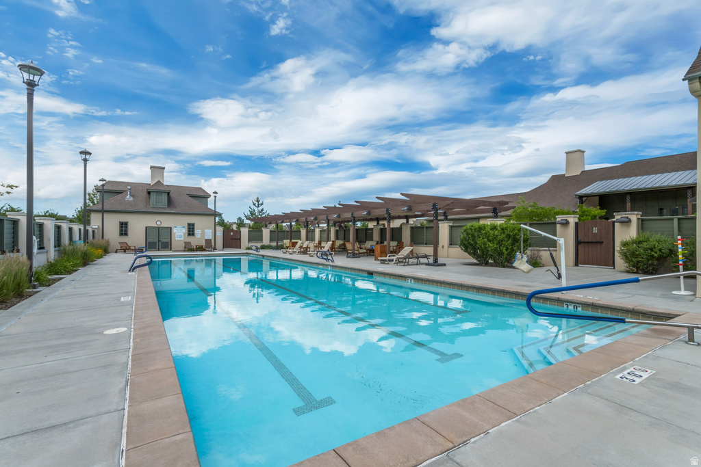 4974 W RADICCHIO DR South Jordan, UT 84095