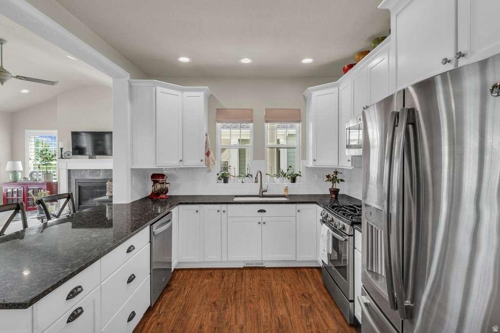 4974 W RADICCHIO DR South Jordan, UT 84095