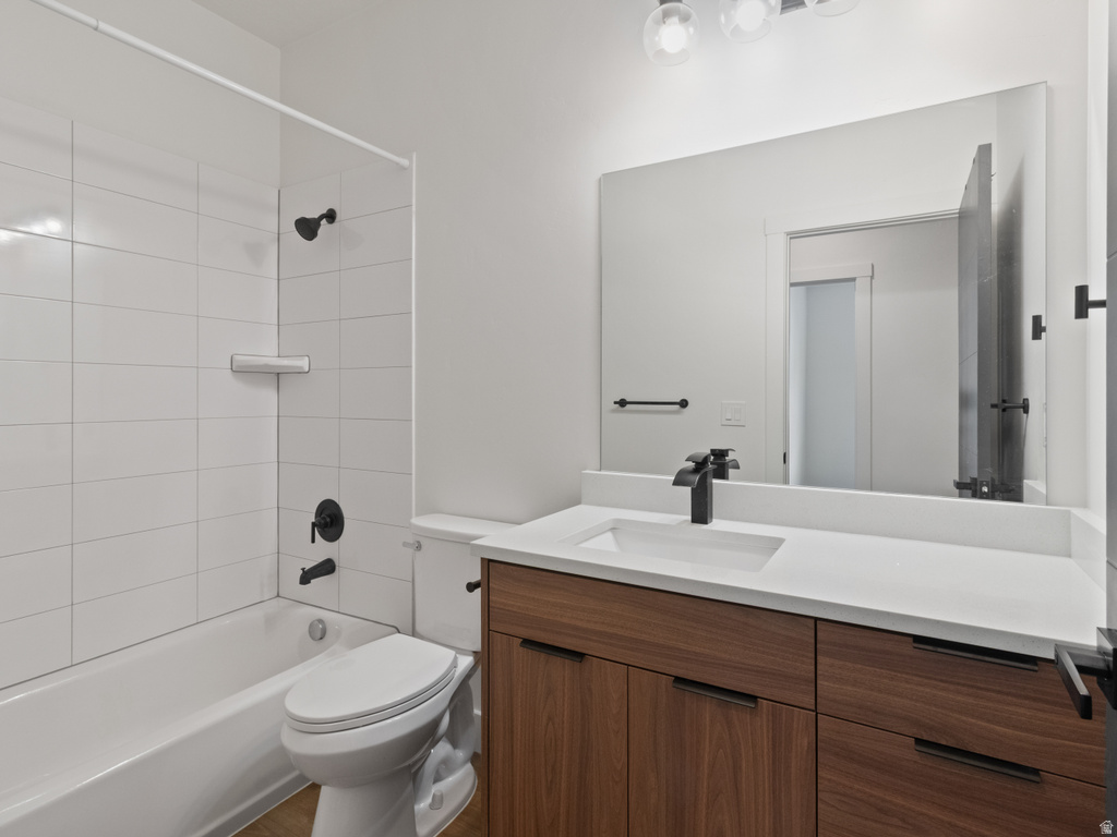 130 E 7085 S #3 Midvale, UT 84047