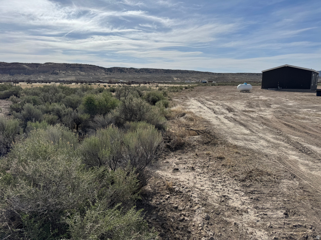 32 SEVIER RIVER RNCH #32 Levan, UT 84639