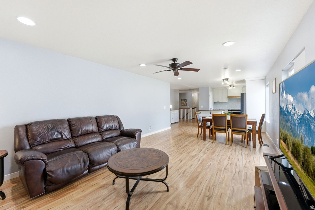 9873 ORCHARD VIEW DR South Jordan, UT 84095