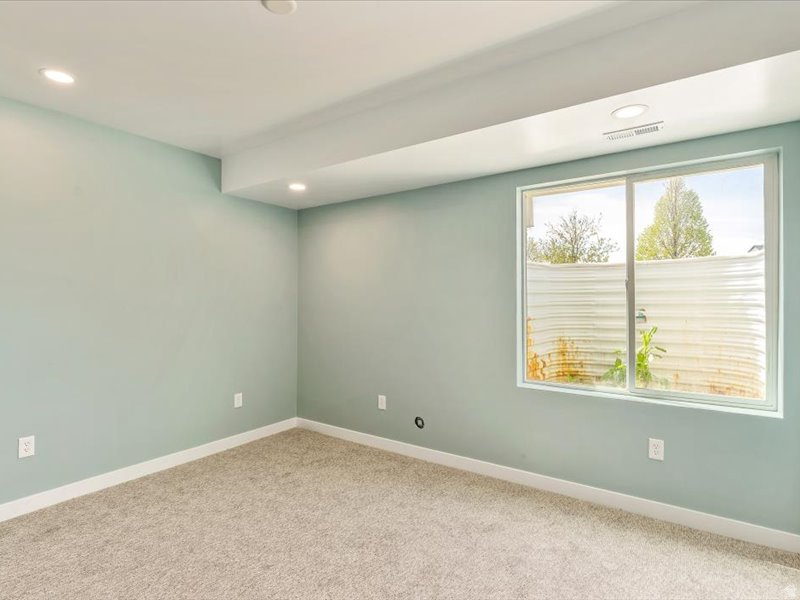 12306 S ELENA CANYON COVE Herriman, UT 84096