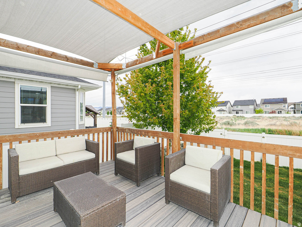 932 W FREEDOM WAY Bluffdale, UT 84065