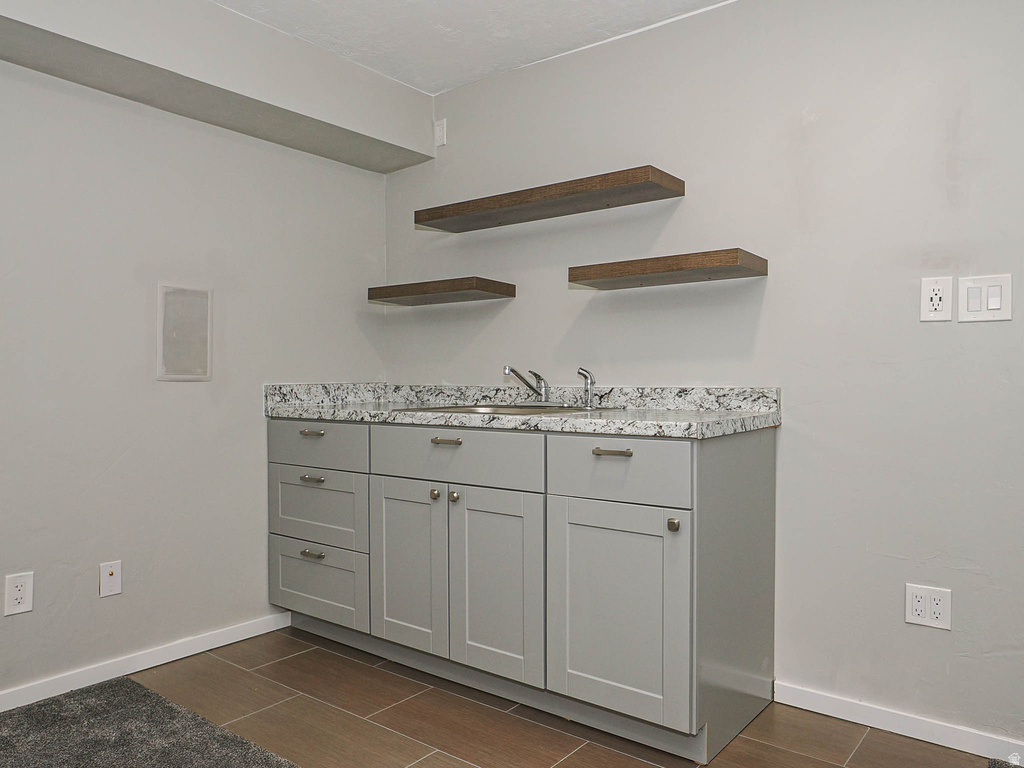 932 W FREEDOM WAY Bluffdale, UT 84065