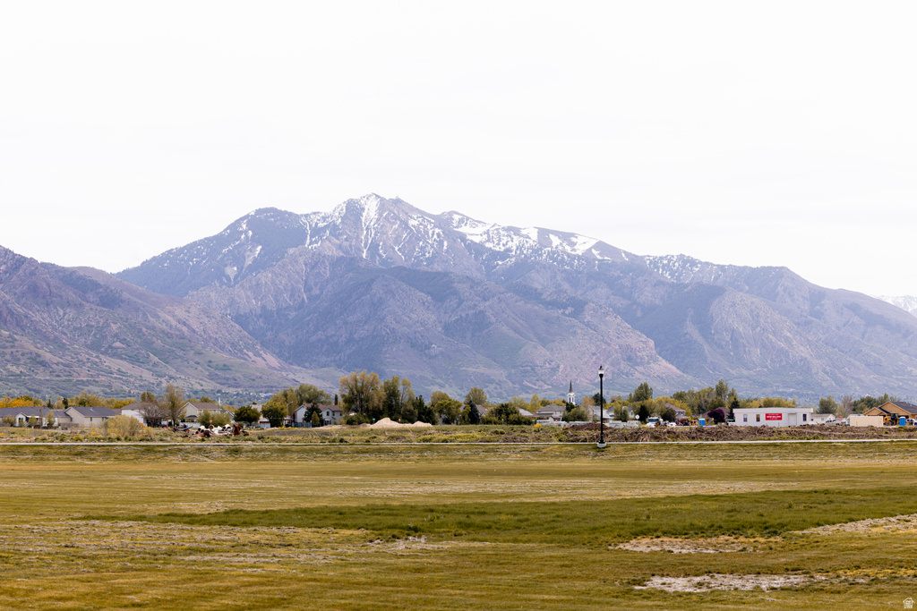 1969 N 275 W Harrisville, UT 84414