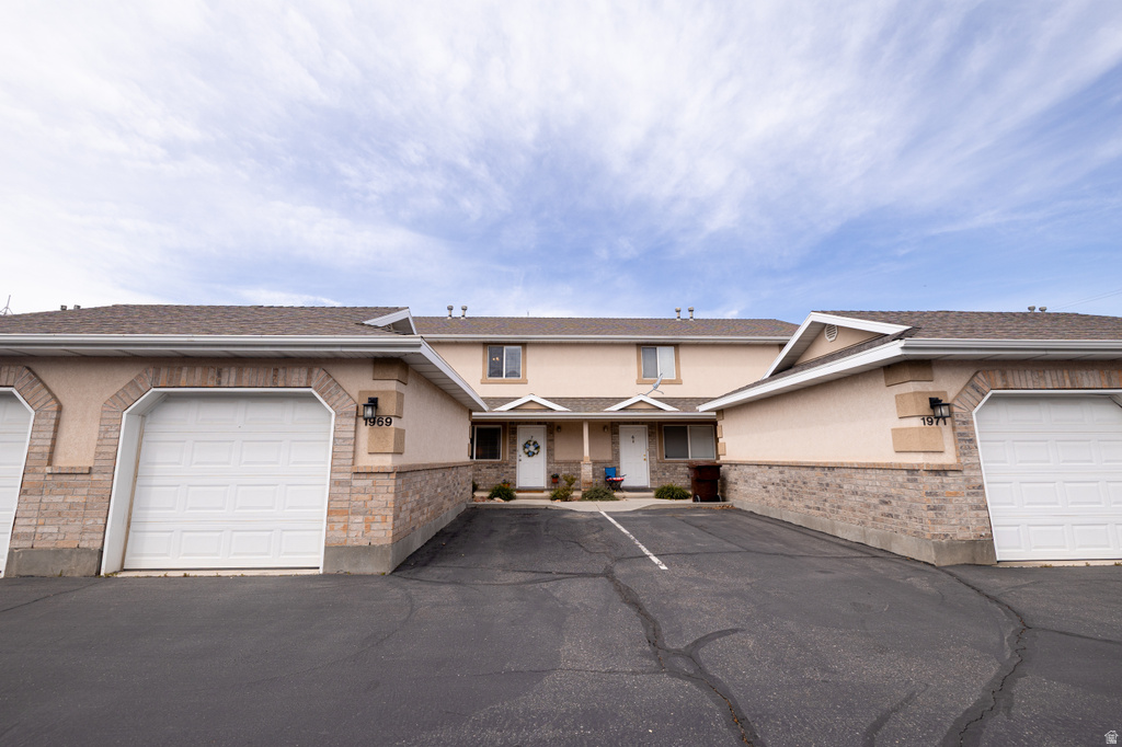 1969 N 275 W Harrisville, UT 84414