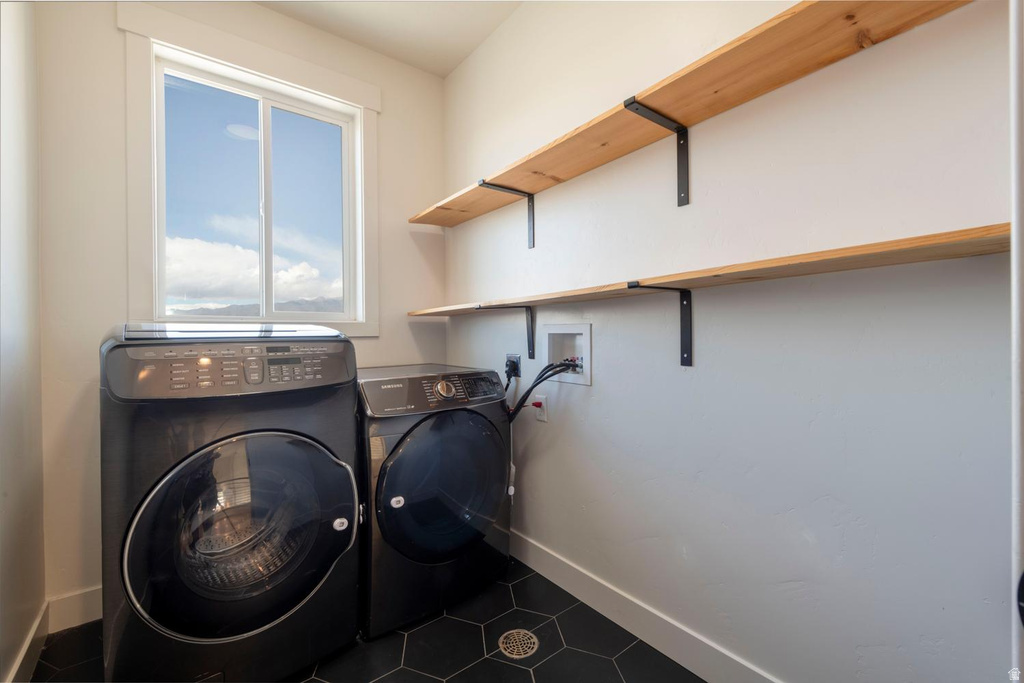 4061 E BARTON CREEK DR Eagle Mountain, UT 84005