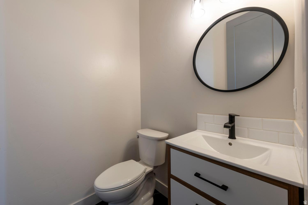 4061 E BARTON CREEK DR Eagle Mountain, UT 84005