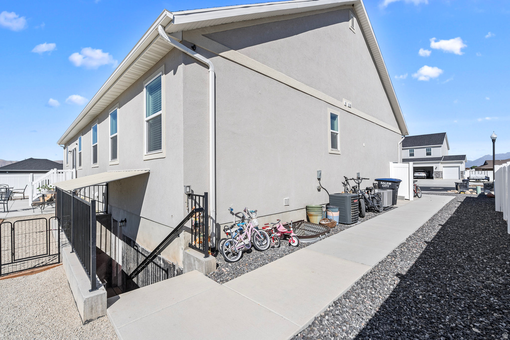 198 E WOOD THRUSH CV Salem, UT 84653