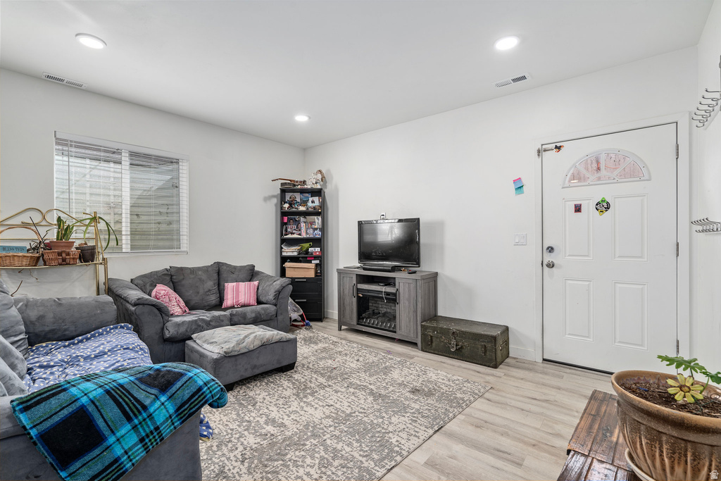 198 E WOOD THRUSH CV Salem, UT 84653