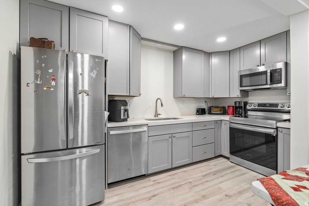 198 E WOOD THRUSH CV Salem, UT 84653