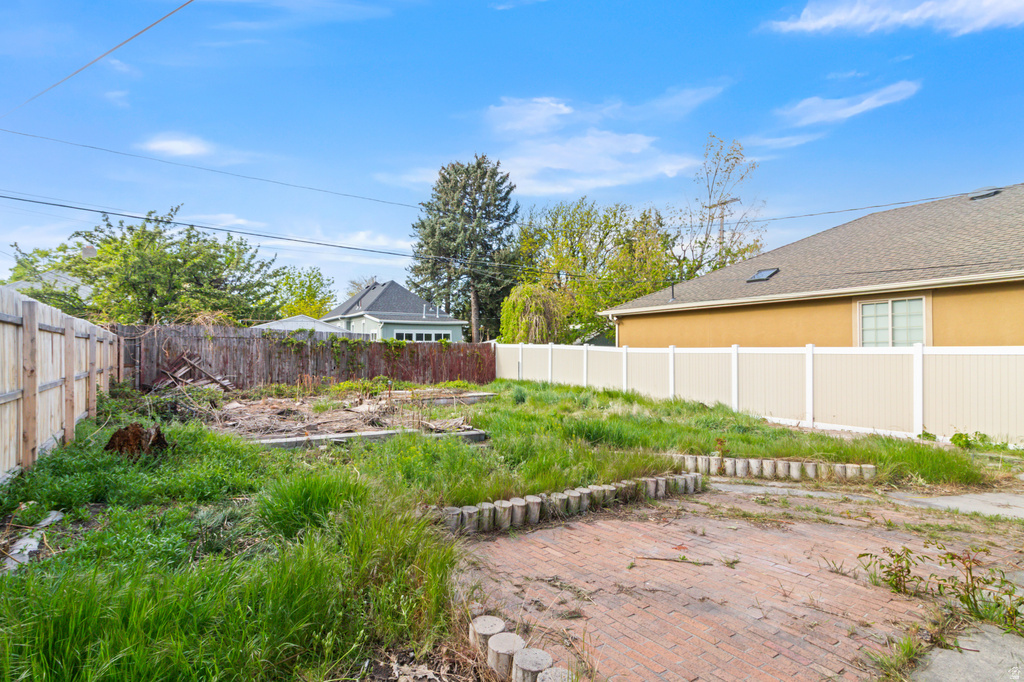 1130 E EMERSON AVE Salt Lake City, UT 84105