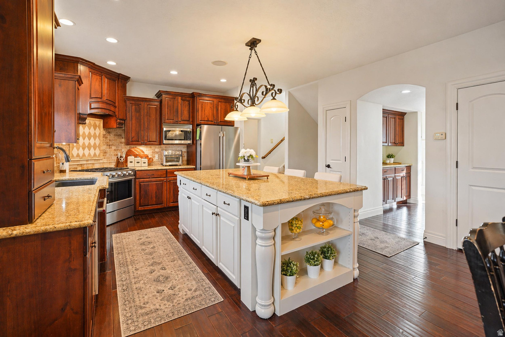 247 S 650 CIR American Fork, UT 84003