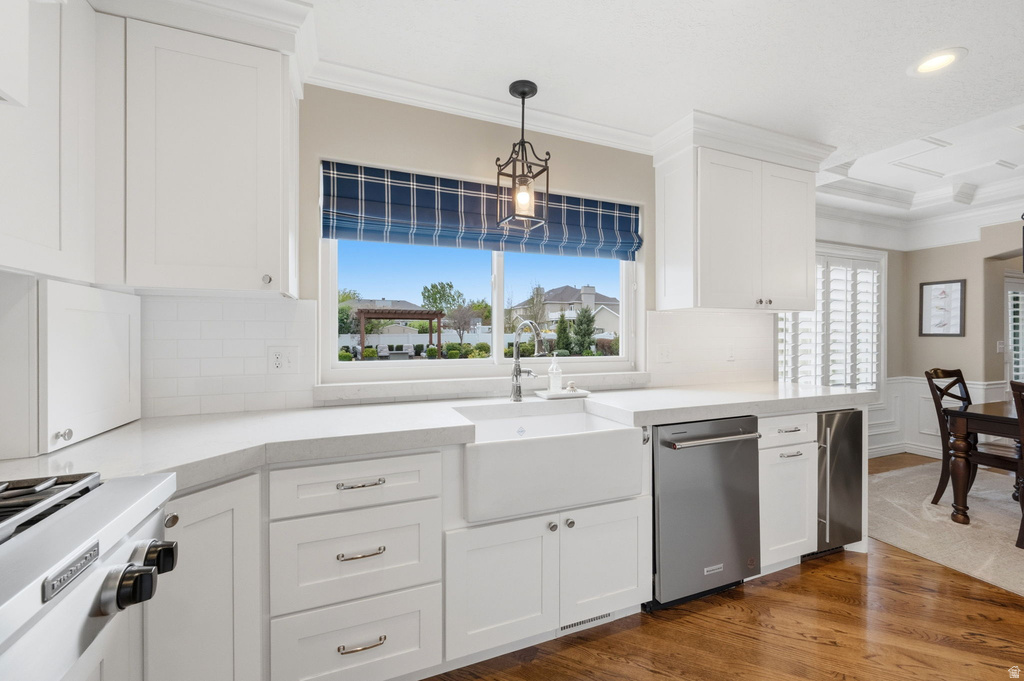 9496 S DUNBAR CIR South Jordan, UT 84095