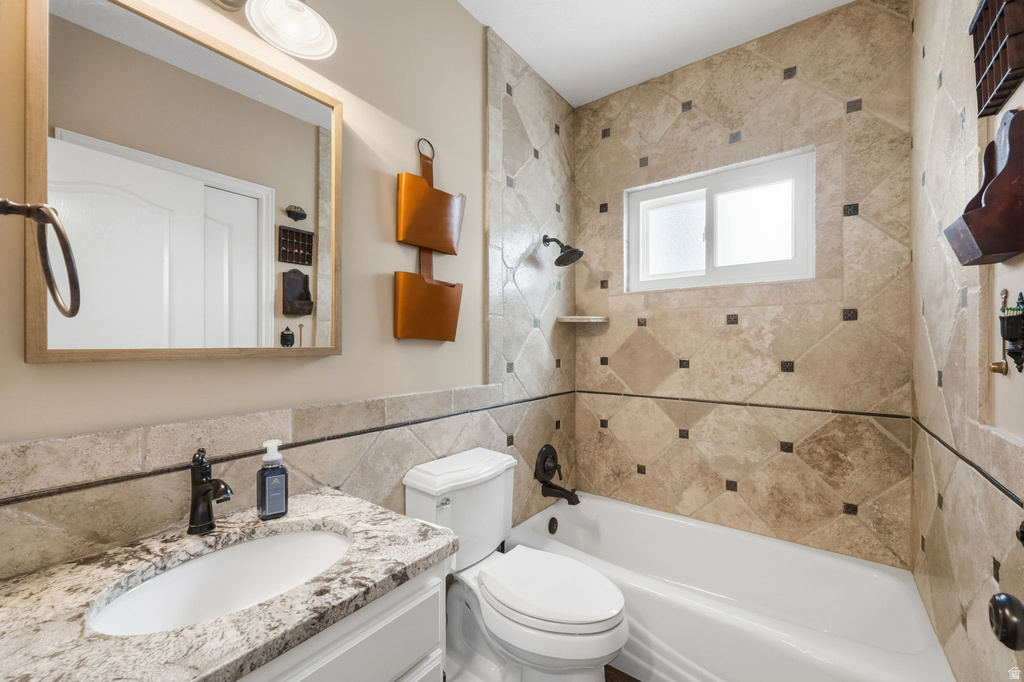 9496 S DUNBAR CIR South Jordan, UT 84095