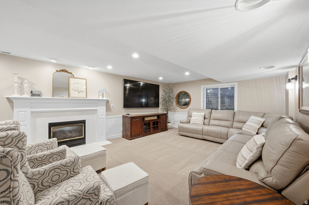 9496 S DUNBAR CIR South Jordan, UT 84095